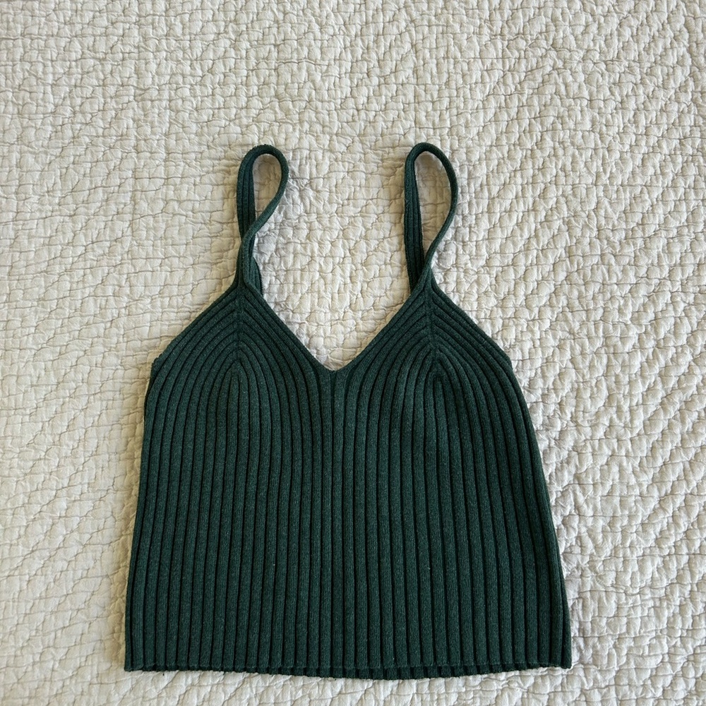 Elegant Green Ribbed Knit Women's Top